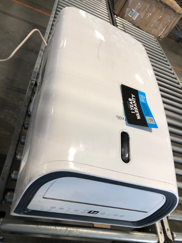 Photo 1 of ***MISSING HARDWARE
SereneLife SLPAC240W.5 Portable Air Conditioner-12000 Capacity (ASHRAE) Compact Home A/C Cooling Unit with Built-in Dehumidifier & Fan Modes, Includes Window Mount Kit (White), 12,000 BTU