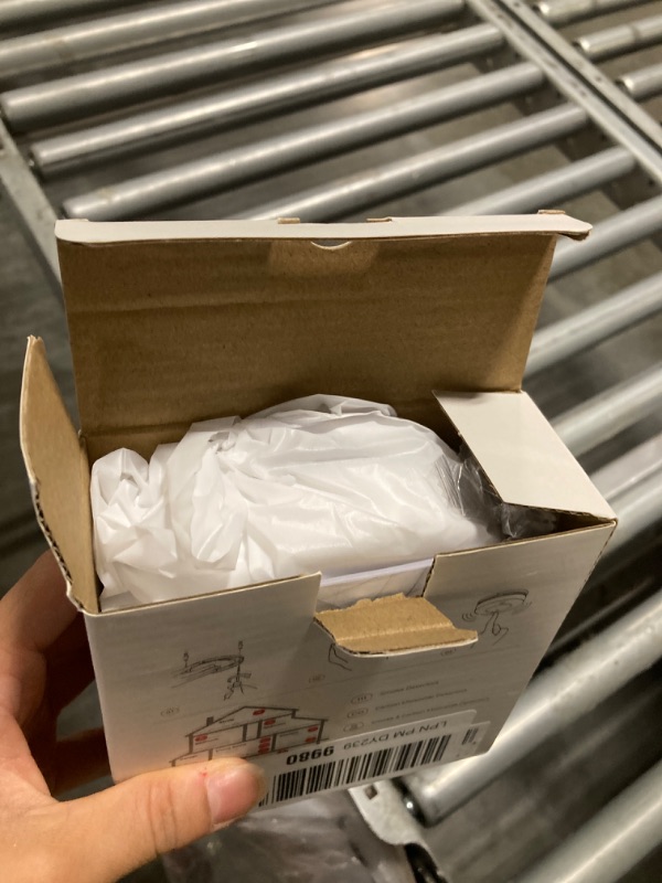 Photo 1 of ***SIMILAR ITEM***X-Sense Hardwired Combination Smoke and Carbon Monoxide Detector, Hardwired Interconnected Smoke and CO Detector Alarm with Replaceable Battery Backup, XP04, 1-Pack