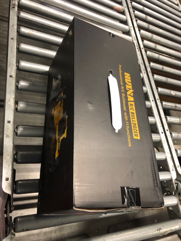 Photo 1 of ***Missing Control***
AOFT TECHNOLOGY HUINA 1554 1/16 Scale Remote Control Bulldozer 2.4GHz 11CH RC Construction Vehicle with Lights & Sound Toy Electric Toys for Kids 6+ Years Old