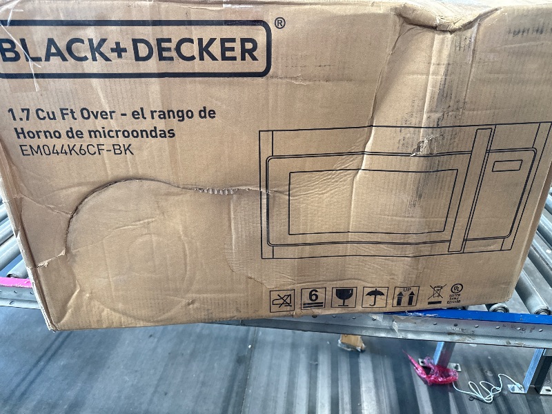 Photo 1 of ***UNTESTED**
BLACK+DECKER Over the Range Microwave Oven with Vent and One-Touch Auto Cooking, 1.7 cu. ft. OTR Over Stove Microwave, Black, 1000 Watts, EM044K6CF-BK