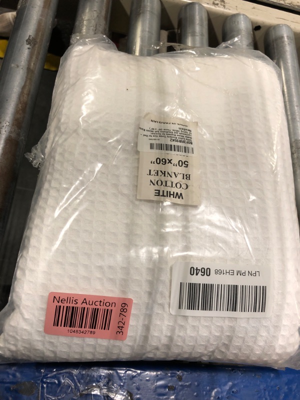 Photo 1 of 100% Cotton Blankets Throw Size for Bed - Waffle Weave Blankets for Summer, Lightweight and Breathable Soft Woven Blanket for Spring (White, Throw (50" x 60")