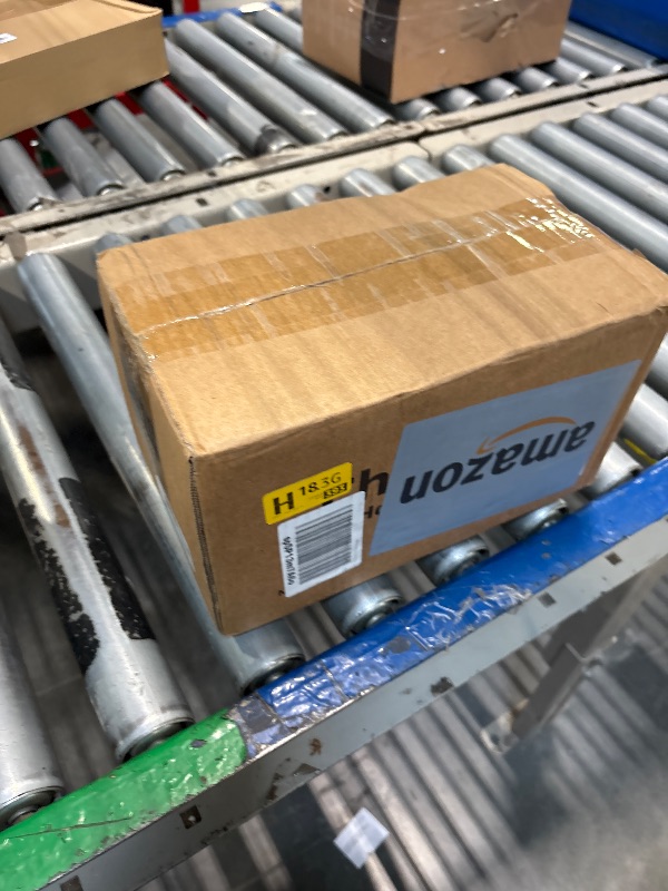 Photo 1 of **one broken*
Chubacoo Ceramic Bowl with Lid: 20 oz Microwave Safe Porcelain Soup Containers for Food Storage, Meal Prep, Working Lunch, Picnic & Camping - 5-Inch Set of 4 Dipped Color & Speckle