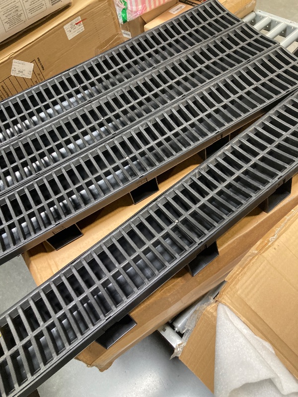 Photo 1 of VEVOR Trench Drain System, Channel Drain with Plastic Grate, 5.7x3.1-Inch HDPE Drainage Trench, Black Plastic Garage Floor Drain, 6x39 Trench Drain Grate, with 6 End Caps, for Garden, Driveway-6 Pack