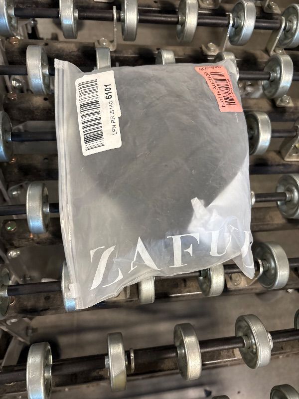 Photo 1 of ***ONLY TOP**ZAFUL O Ring Halter Bikini Sets for Women High Cut Swimsuits Trendy 2 Piece Bathing Suits Ribbed Black MEDIUM