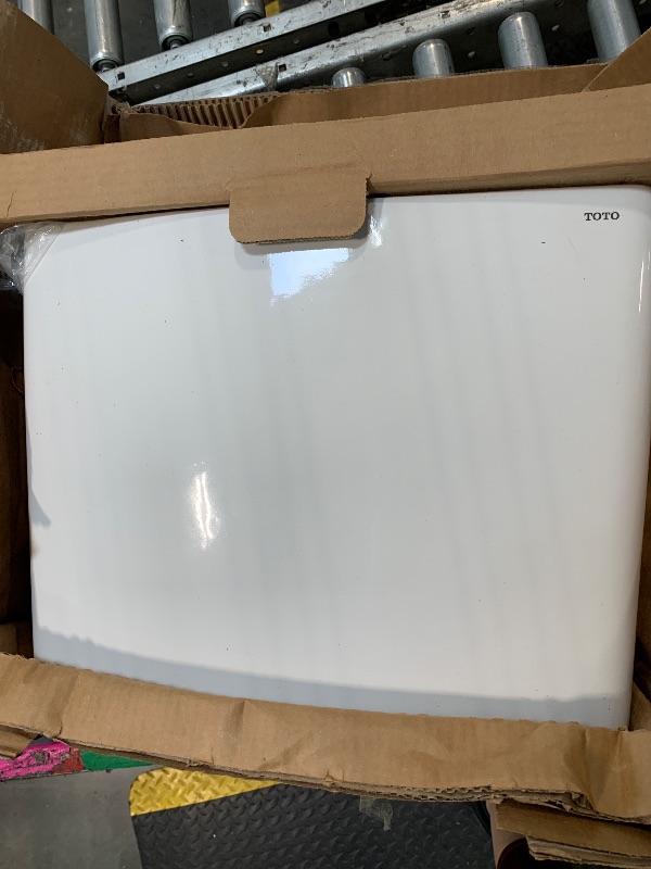 Photo 1 of ******SIMILAR ITEM*/***
TOTO Drake 1.28 GPF Toilet Tank with WASHLET+ Auto Flush Compatibility, Cotton White - ST776EA#01