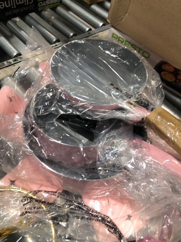 Photo 1 of *****There are only three pieces and a cover.*************Paris Hilton Epic Nonstick Pots and Pans Set, Multi-layer Nonstick Coating, Tempered Glass Lids, Soft Touch, Stay Cool Handles, Made without PFOA, Dishwasher Safe Cookware Set, 12-Piece, Pink