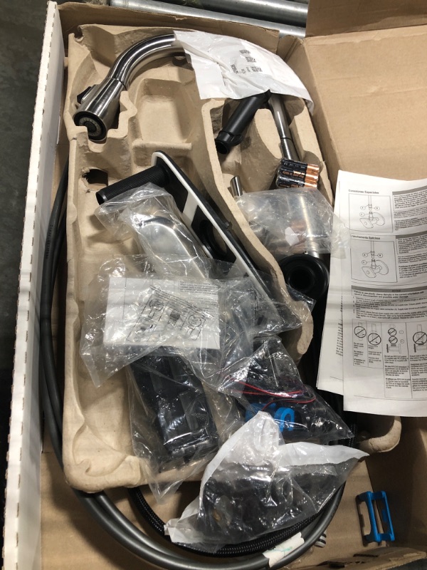 Photo 1 of ***DAMAGED***SCTRATCHED***SEE PICS***Delta Essa Brushed Nickel Touch Kitchen Faucet with Pull Down Sprayer, Modern Single Hole Touch On Kitchen Sink Faucet, Single Handle, Arctic Stainless 9113T-AR-DST