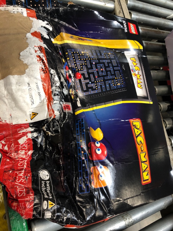 Photo 1 of ***box is damaged, unknown of missing partsLEGO Icons PAC-Man Arcade Building Kit, Build a Replica Model of a Classic Video Game, Nostalgic Gift for Fans of Retro Video Games and Retro Décor, Includes PAC-Man, Blinky and Clyde, 10323