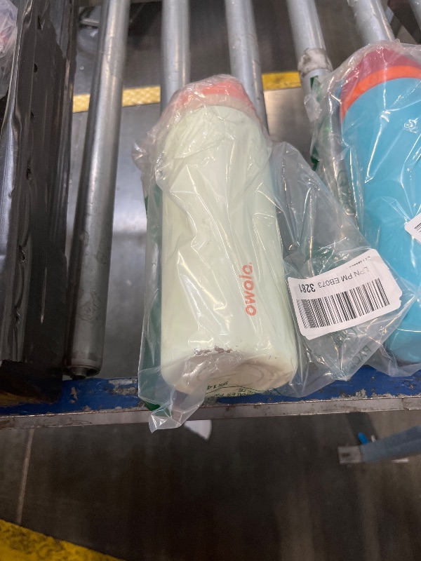 Photo 1 of ***MINOR DAMAGE***** Owala FreeSip Insulated Stainless Steel Water Bottle with Straw for Sports and Travel, BPA-Free Sports Water Bottle, 24 oz, Green/Mint, Alpine Sport