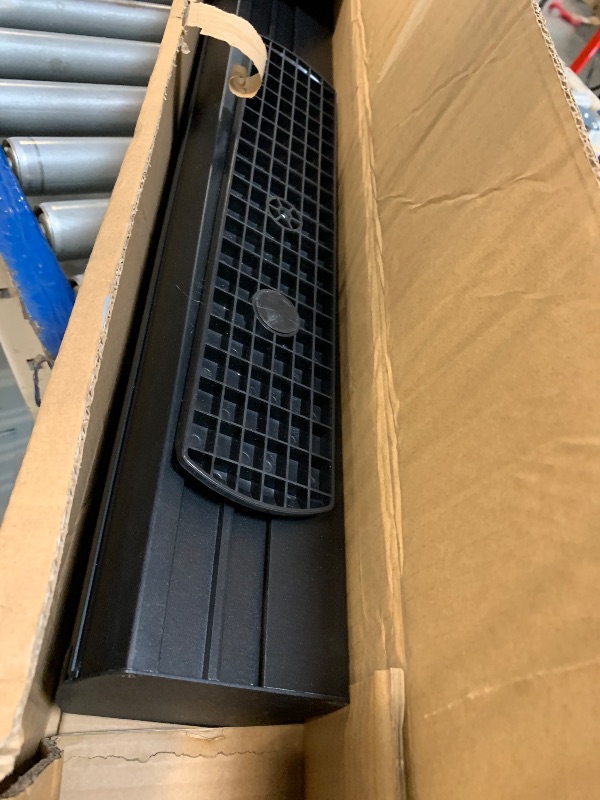 Photo 1 of ?Easy Set Up? RAUBAY 59.8 x 82.7in Collapsible Green Screen Backdrop Portable Retractable Chroma Key Panel Photo Background with Stand for Video Conference, Photographic Studio, Streaming