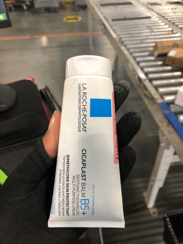 Photo 1 of ** SEALED**
La Roche-Posay Cicaplast Balm B5+, Madecassoside + Shea Butter + Vitamin B5 Panthenol, Healing Ointment & Therapeutic Multi Purpose Calming Cream for Dry & Irritated Skin, Paraben Free, 100ml