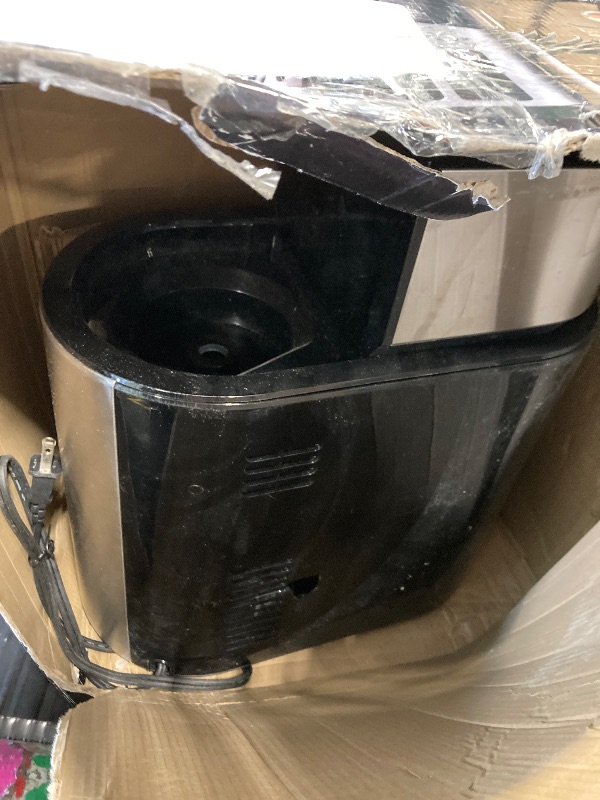 Photo 1 of *****MISSING PICESE*******Braun MultiServe Coffee Machine 7 Programmable Brew Sizes / 3 Strengths + Iced Coffee & Hot Water for Tea, Glass Carafe (10-Cup), Stainless Steel, KF9170SI