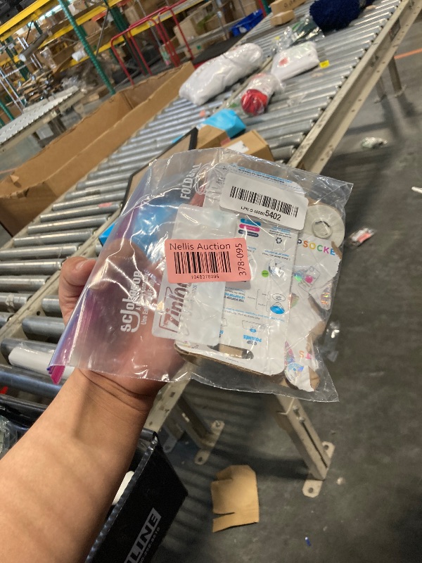 Photo 1 of ????PopSockets Phone Grip with Expanding Kickstand, Adhesive Grip, Cute PopSockets - Blanc Fresh