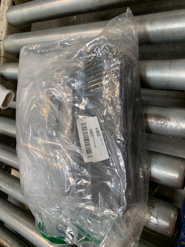 Photo 1 of ARRIS Surfboard SBG6950AC2 DOCSIS 3.0 Cable Modem & AC1900 Wi-Fi Router , Approved for Comcast Xfinity, Cox, Charter Spectrum & more , Four 1 Gbps Ports , 400 Mbps Max Internet Speeds