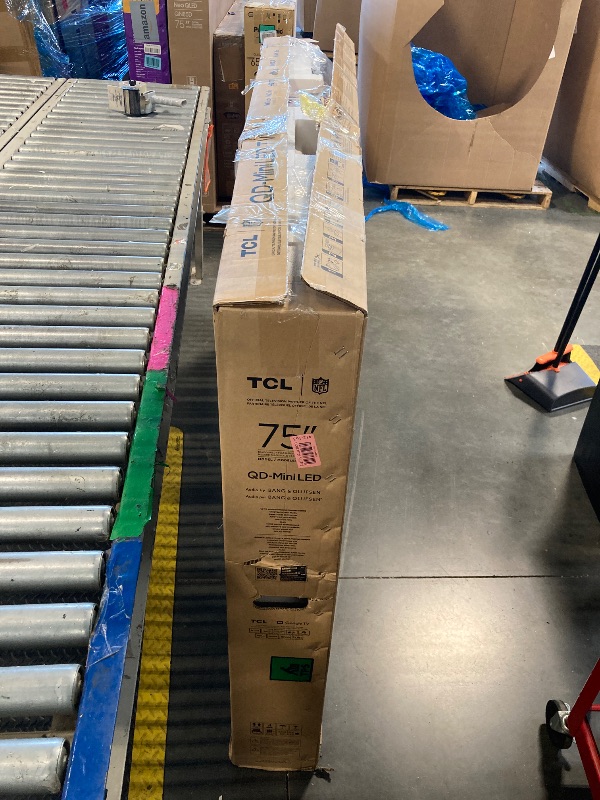 Photo 1 of ** USE FOR PARTS**
TCL 75-Inch Class QM7K Series QD-Mini LED 4K UHD Google Smart TV Best Premium Mini-LED TV - QLED, 144hz, 288hz Gaming Rate, Anti-Reflective Screen, Bang & Olufsen Audio, Atmos (75QM7K, 2025 Model)