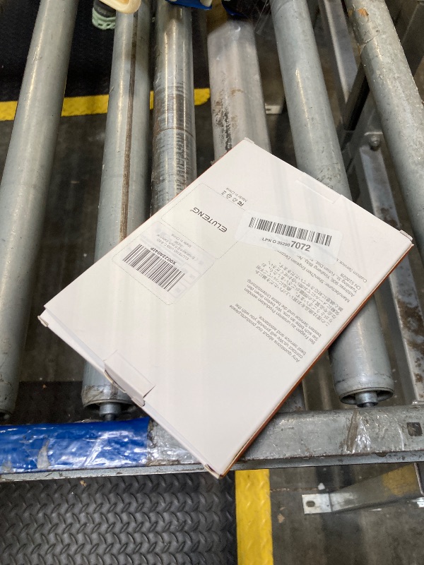 Photo 1 of ELUTENG 2.5 SSD Enclosure 5Gbps Hard Drive Case Tool Free SATA to USB 3.1 Solid State Drive Enclosure USB C SSD HDD Enclosure Max 4TB Support UASP for 2.5 Inch SSD & HDD for WD Seagate Samsung