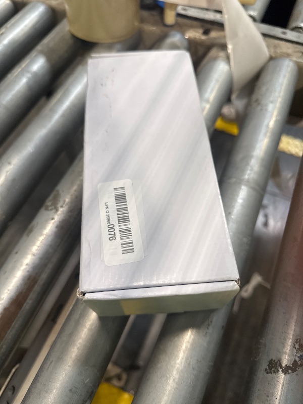 Photo 1 of 100 pcs 26 Bit Proximity Clamshell Weigand Prox Swipe Cards Compatable with ISOProx 1386 1326 H10301 Format Readers and Systems. for Commercial Access System