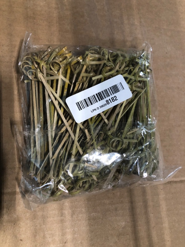 Photo 1 of 200 Pcs Cocktail Picks,4.7 Inch Toothpicks for Appetizers,Natural Bamboo Picks,Mini Food Sticks,Fancy Tooth Picks for Drinks,Fruits,Desserts,Party,Wedding Supplies