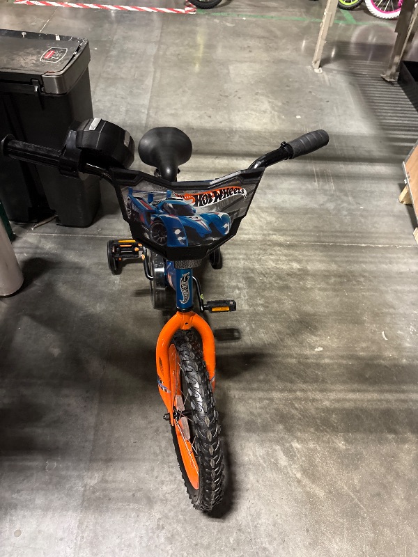 Photo 1 of **FINALE SALE/MINOR SCRATCHES**16" Dynacraft Hot Wheels, Boys BMX Bike,Kids Age 5-7 Years, Blue
