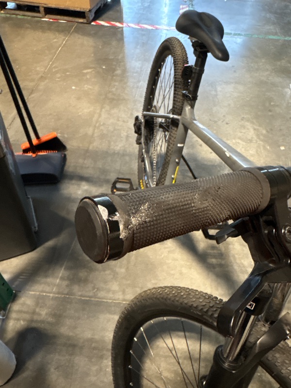 Photo 1 of **FINAL SALE/MINOR SCRATCHES/FRONT TIRE FLAT-MAY HAVE HOLE OR JUST FLAT**29" Ozark Trail Ridge Mountain Bike, Medium Frame, Fits Riders 5'7" - 5'11", Gray, Adult
