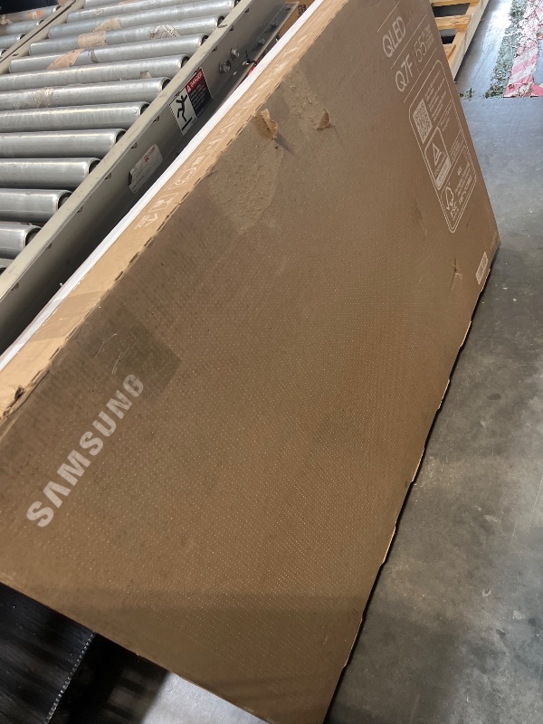Photo 1 of *** FOR PARTS ONLY NO RETURNS ***SAMSUNG 55-Inch Class QLED Q7F Series Samsung Vision AI Smart TV (2025 Model, 55Q7F) Quantum HDR, Object Tracking Sound Lite, Q4 AI Gen1 Processor, 4K upscaling, Gaming Hub, Alexa Built-in