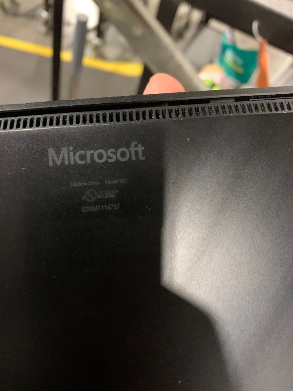 Photo 1 of [parts only] Microsoft Surface Laptop 4 for Business - 13.5'', Matte Black (Metal), Intel Core i7, 16GB RAM, 256GB SSD, Fren