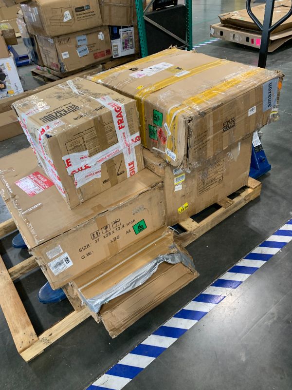 Photo 1 of **No Return****No Return****No Return****No Return****No Return****No Return**
1) EQLOO 30" X 22" VANITY TOP, QUARTZ VANITY SINK TOP IN PURE WHITE, WITH ONE SIDESPLASH & ONE BACKSPLASH, WITH UNDERMOUNTED RECTANGULAR SINK,SINGLE FAUCET HOLE FOR VANITY TOP 