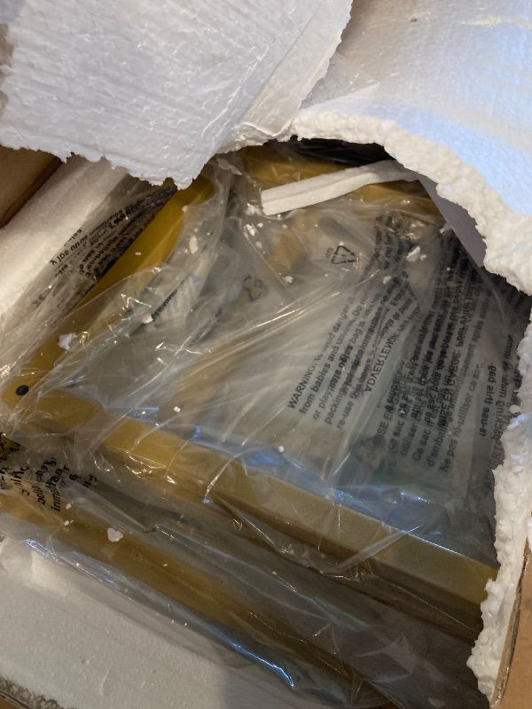 Photo 1 of **No Return**No Return**No Return**No Return**No Return**No Return**No Return**
1) FDW DINING CHAIRS SET OF 4, DINING ROOM CHAIRS KITCHEN CHAIRS,SIDE PU CUSHION CHAIRS WITH WATERPROOF SURFACE AND WOOD LEGS,FOR KITCHEN RESTAURANT AND LIVING ROOM,LEATHER BR