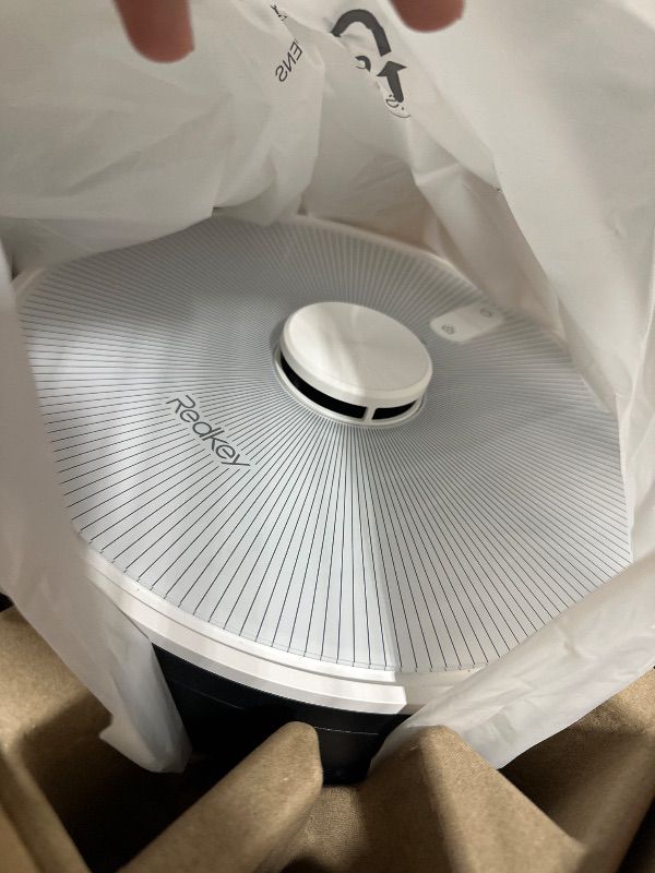 Photo 3 of **REQUIRES SUBSCRIPTION** Redkey R10 Robot Vacuum, 3-in-1 Vacuum Robot with Suction Station and Mop, LiDAR Navigation, Powerful 4000Pa Suction Power, 4L Dust Bag, 90 Days Hands-Free Cleaning, Ideal for Pet Hair Cleaning

SUBSCRIPTION