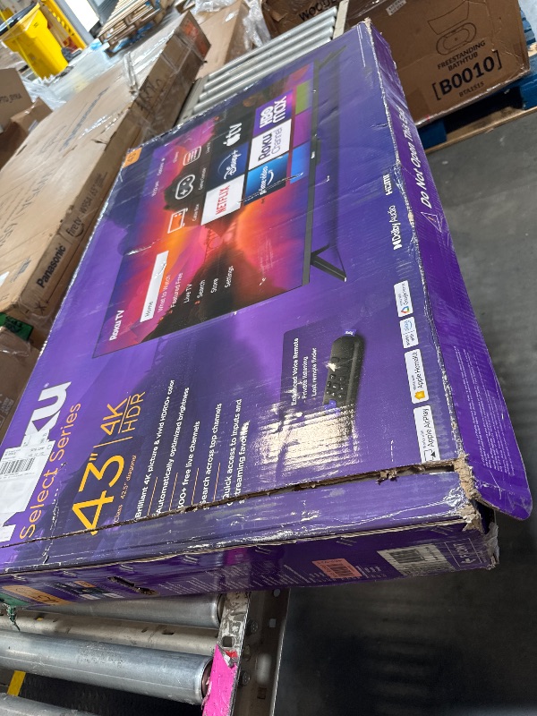 Photo 1 of ** ONLY PARTS BROKEN** oku Smart TV – 43-Inch Select Series 4K HDR RokuTV with Roku Enhanced Voice Remote, Brilliant 4K Picture, Automatic Brightness, & Seamless Streaming – Live Local News, Sports, Family Entertainment