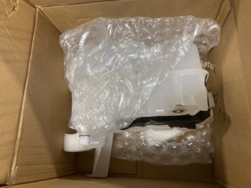 Photo 1 of ***Similar***
AINTIER Coolant Reservoir Bottle Coolant Overflow Tank 603-598 Fits For Mazda MPV 2000-2006