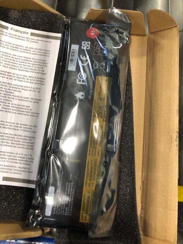 Photo 1 of 01AV423 01AV452 Laptop Battery Replacement for Lenovo ThinkPad T570 T580 T470 T480 P51S P52S TP25 A475 A485 01AV422 01AV424 01AV490 4X50M08810 SB10K97579 SB10K97580 SB10K97581 SB10K97597 - 11.4V 24Wh
