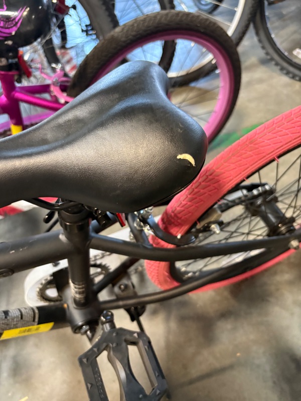 Photo 1 of **FINAL SALE**same brand but may not be exact match** tear ion seat**
Jetson Light Rider 20, Kids’ Light-Up Bike, Child (Ages 5 – 9), Pink
