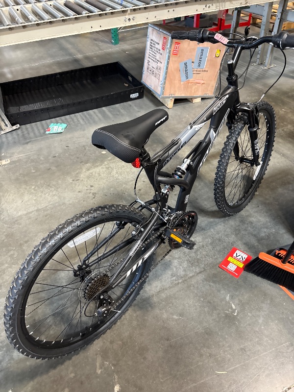 Photo 1 of **FINAL SALE** Hyper Bicycles 20"  Hyper Bicycle Havoc Mountain Bike, 26" Wheels, KIDS 14+ Years, Black
           
      