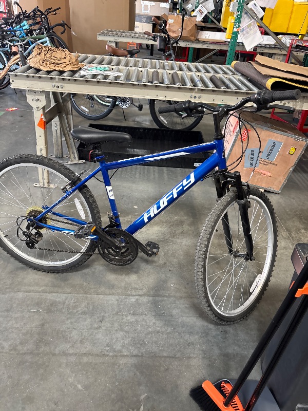 Photo 1 of **FINAL SALE/MINOR SCRATCHES**Huffy 26" Rock Creek Mountain Bike, Fits Riders 5'0"+, Blue, Adult, Men's
