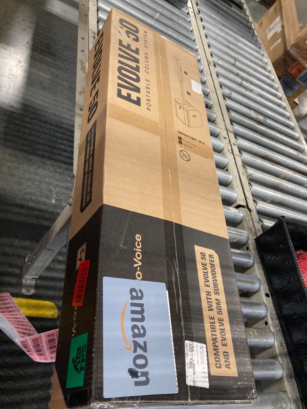 Photo 1 of Electro-Voice Evolve 50 1000W Powered Column Speaker Array System (Black) (2 Items)