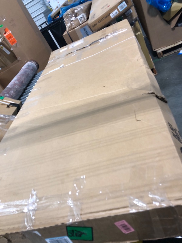 Photo 1 of **MISSING PARTS AND ONE OF THE HINGES IS DAMAGED**Gator EFX Hard Tri-Fold Truck Bed Tonneau Cover | GC24029 | Fits 2021 - 2025 Ford F-150 (Incl. Raptor/Lightning) 5' 7" Bed (67.1")o