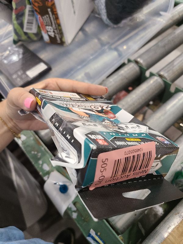 Photo 1 of 2024 Panini Prizm Football Trading Cards Hanger Box