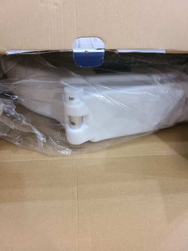 Photo 1 of 2-in-1 Locking Raised Toilet Seat with Tool-free Removable Arms