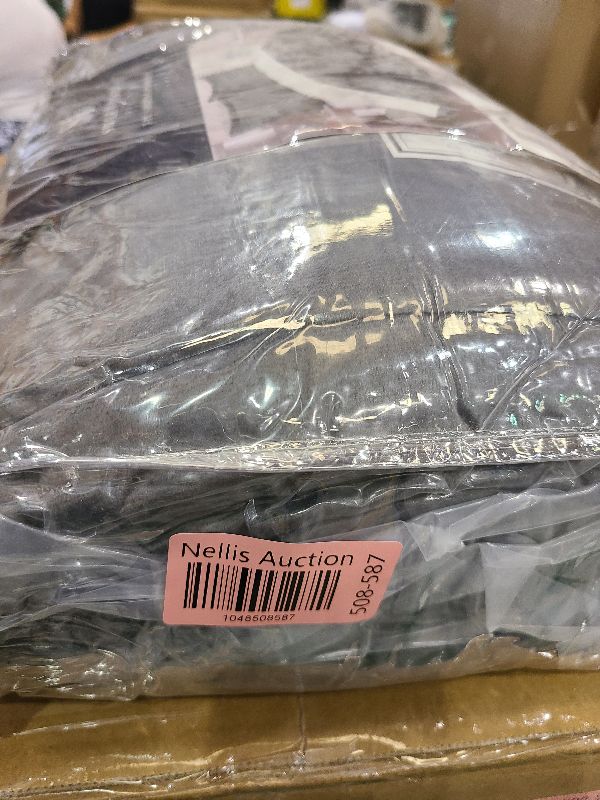 Photo 1 of 3 Piece Sherpa Comforter