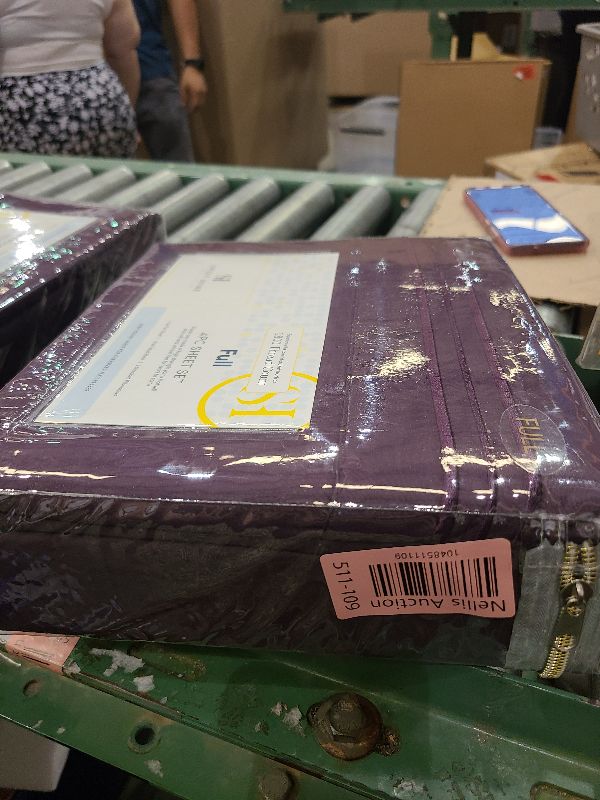 Photo 1 of 1800 Supreme Collection - Breathable Luxury Full Size Sheet Set with Full Elastic & Secure Corner Straps Built In, Extra Soft Deep Pocket Bedding, Purple