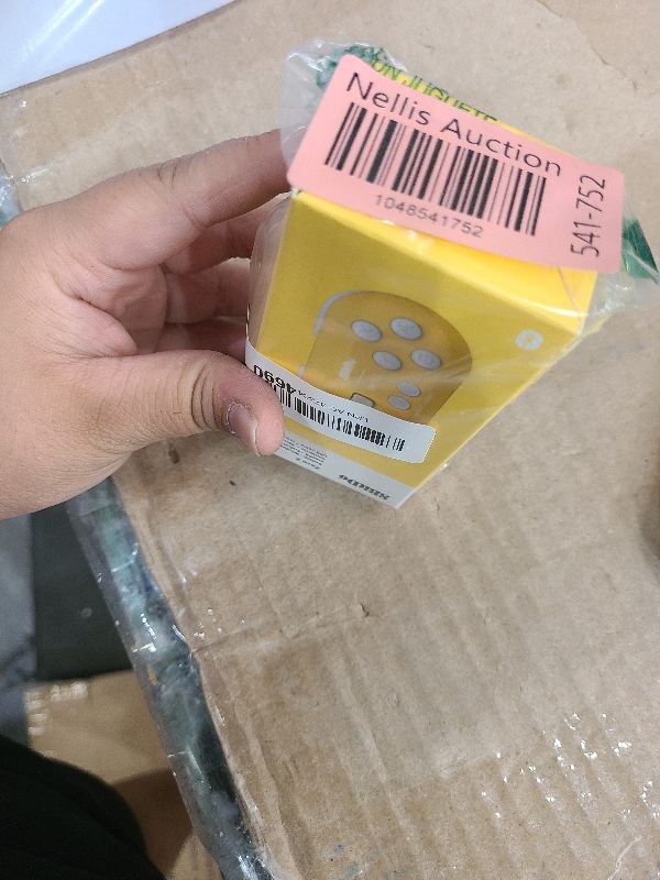Photo 1 of 8Bitdo Zero 2 Bluetooth Gamepad Keychain Sized Mini Controller for Switch, Windows, Android, macOS & Raspberry Pi(Yellow Edition)
