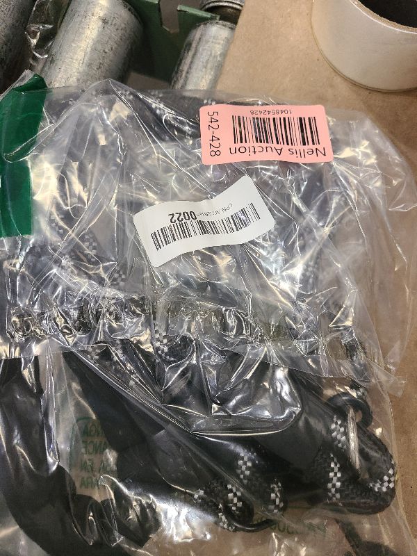 Photo 1 of 3 Dog Leash?360 ° Rotating Anti Entanglement Dog Leash, Suitable for Carrying Multiple Beloved Dogs for Travel