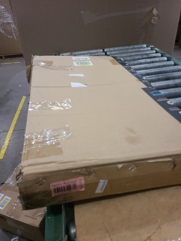 Photo 1 of 37.5" Width x 23.5" Height Horizon Slider Horizontal RV Window Trailer Screen