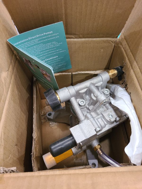 Photo 1 of 3000 Psi Pressure Washer Pump 7/8" Shaft Vertical Power Washer Pump Replacement 2700-3000 PSI Universal Pressure Washer Pumps for Pressure Washer