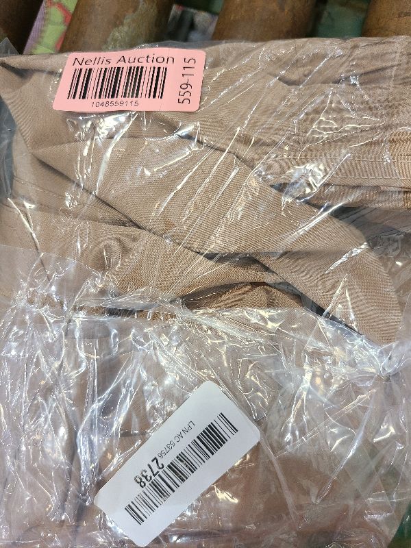 Photo 1 of  Men's Everyday Shorts M