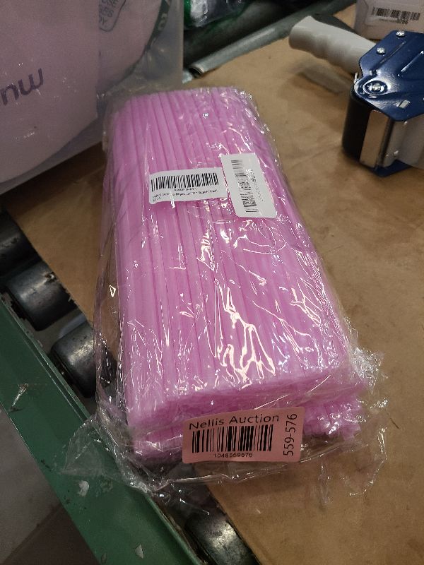 Photo 1 of 200PCS 10.2 Inches Disposable Decorative Pink Plastic Straws for Birthday Wedding Cocktail Party Supplies (0.23 * 10.2inch) (Pink)