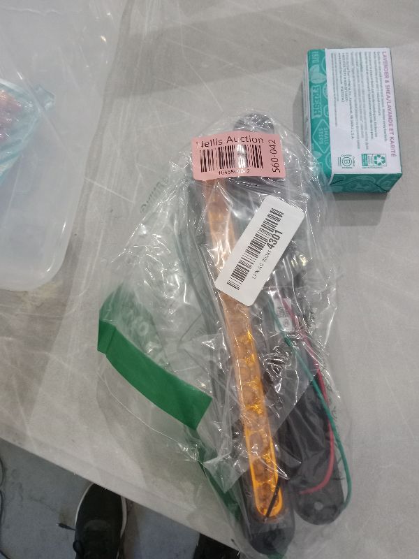 Photo 1 of 2 Pieces 10 Inch 15 LED Trailer Tail Light Bar Stop Turn Tail Lights Assembly Third Brake Strip 9 to 30-volt Trailer Identification for Marine Boats Trucks Pickups(Amber)