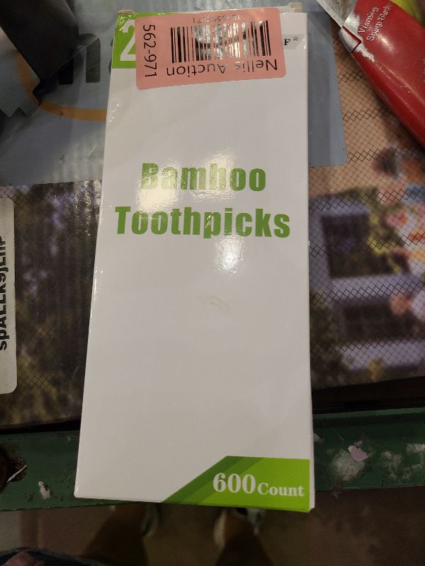 Photo 1 of 600 Count Bamboo Toothpicks for Teeth Cleaning, Appetizer, Olive, Barbecue, Fruit, Double-Points Wooden Toothpick.