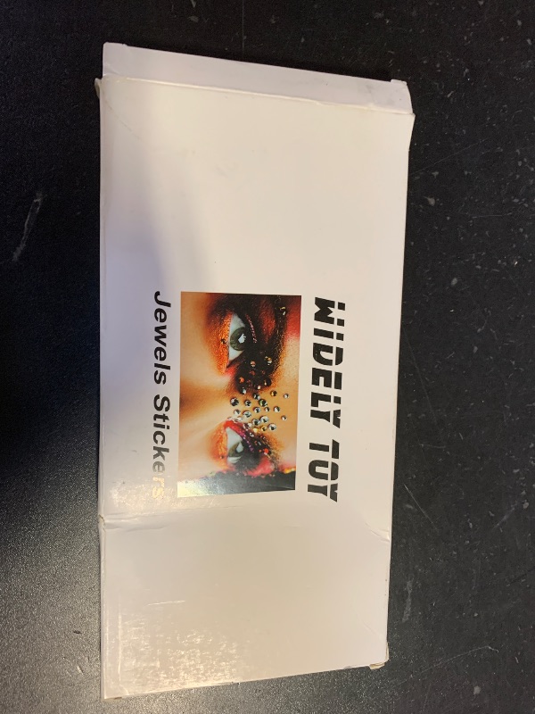 Photo 1 of 12Sets Halloween Luminous Face Gems-Noctilucent Face Jewels-Fluorescent Rhinestone Stickers Glow in the Dark for Eye Body Euphoria Makeup Jewelry Carnival Halloween Rave Festival Accessory